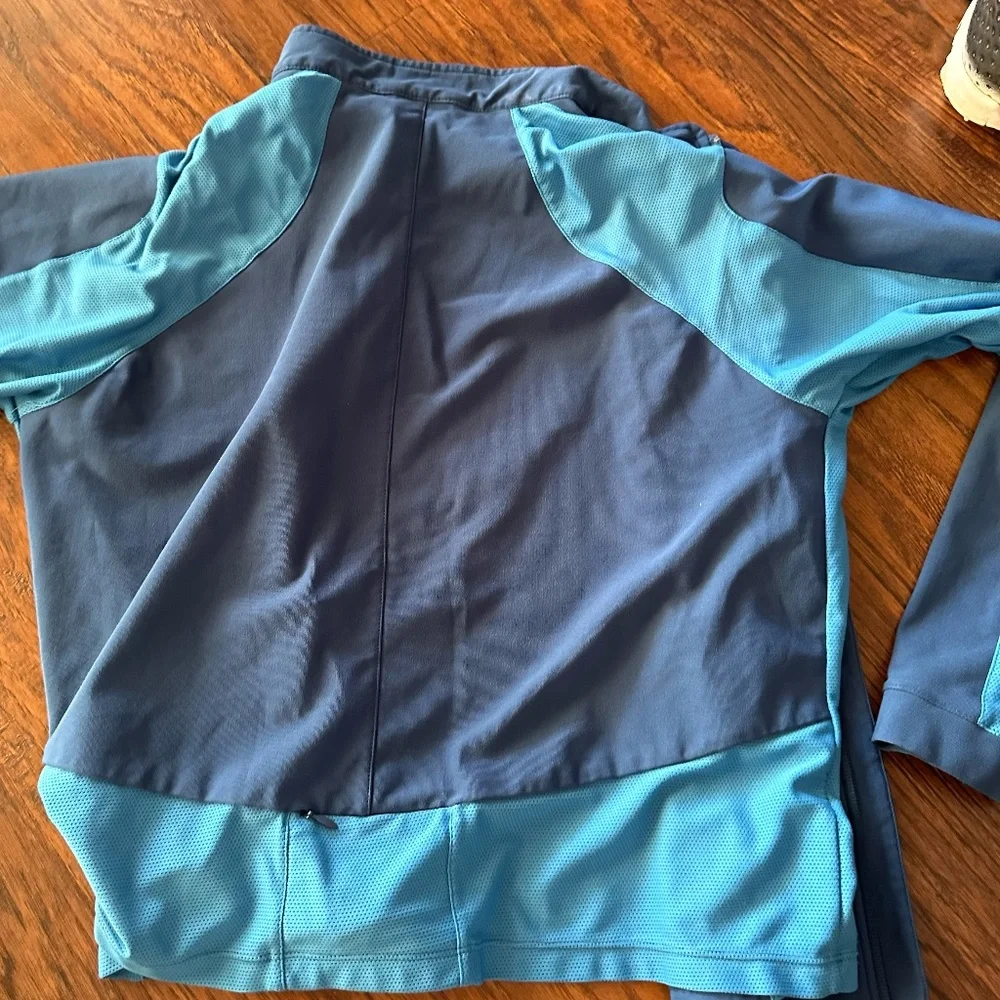 Nike Dri-Fit zip up jacket with pockets, 16-18